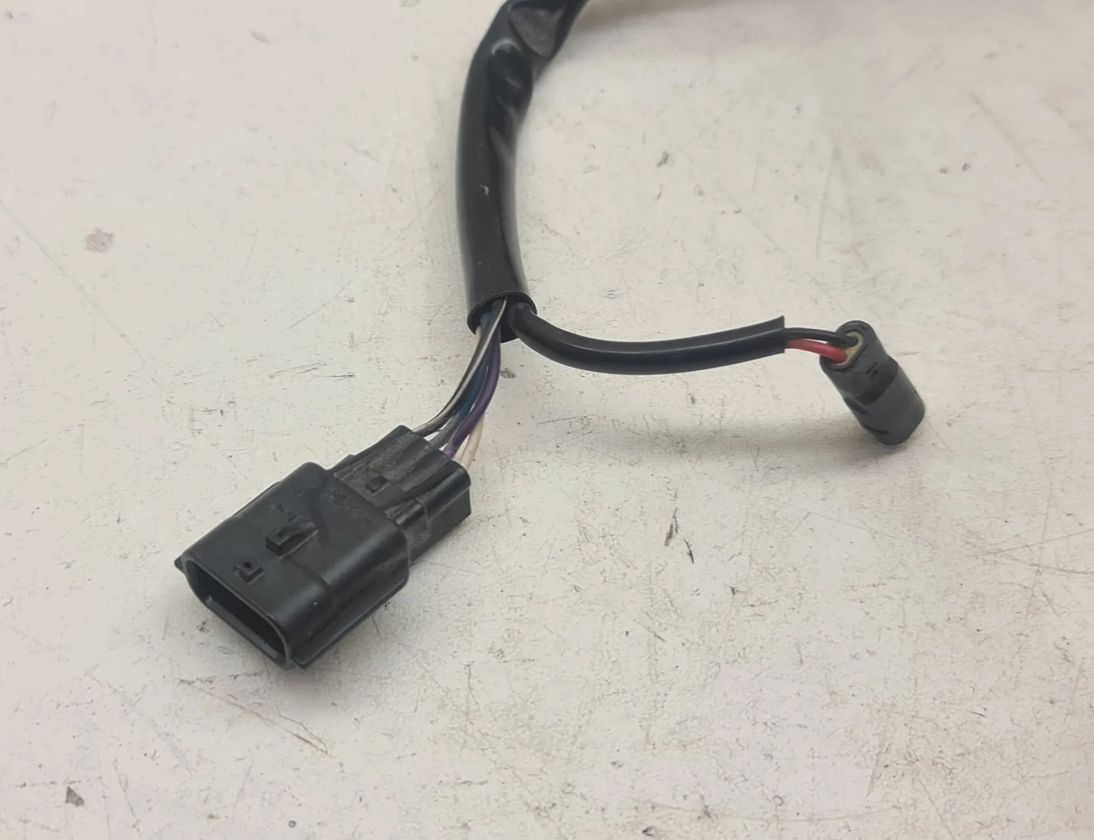 HUSQVARNA MOTORCYCLE NORDEN 901 (2022) Правый боковой переключатель передач 63711074000 32811157