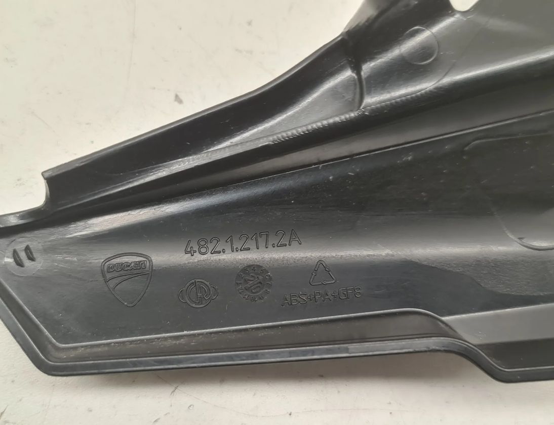 DUCATI MULTISTRADA Accessories trim 48212172A 32821322