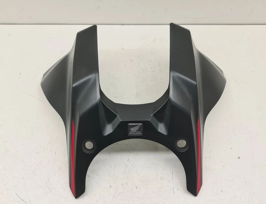 HONDA CBR (1983-2016) Обтекатель крышки топливного бака 17571-MKN-D500 32858906