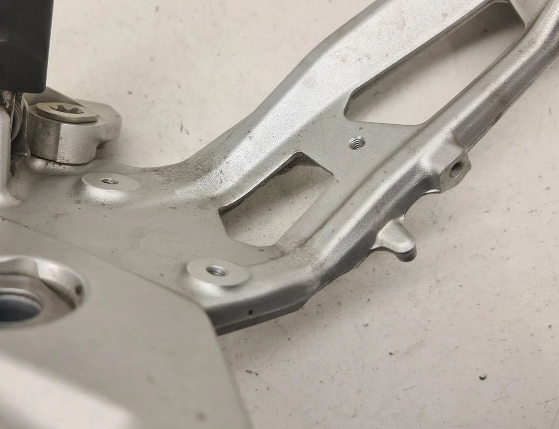 BMW F 8404014,46718404014,8358803,18518358803,8389086 33024681