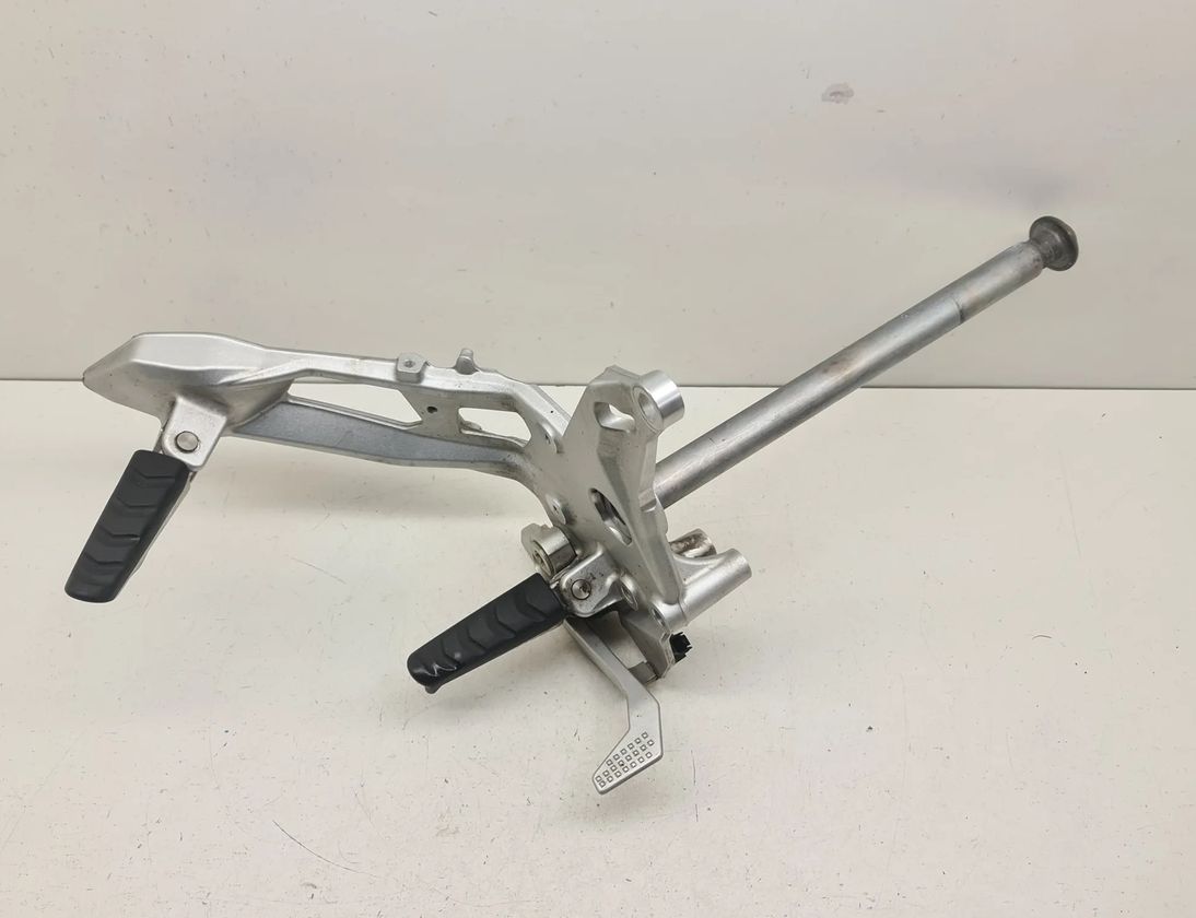 BMW F 8404014,46718404014,8358803,18518358803,8389086 33024681