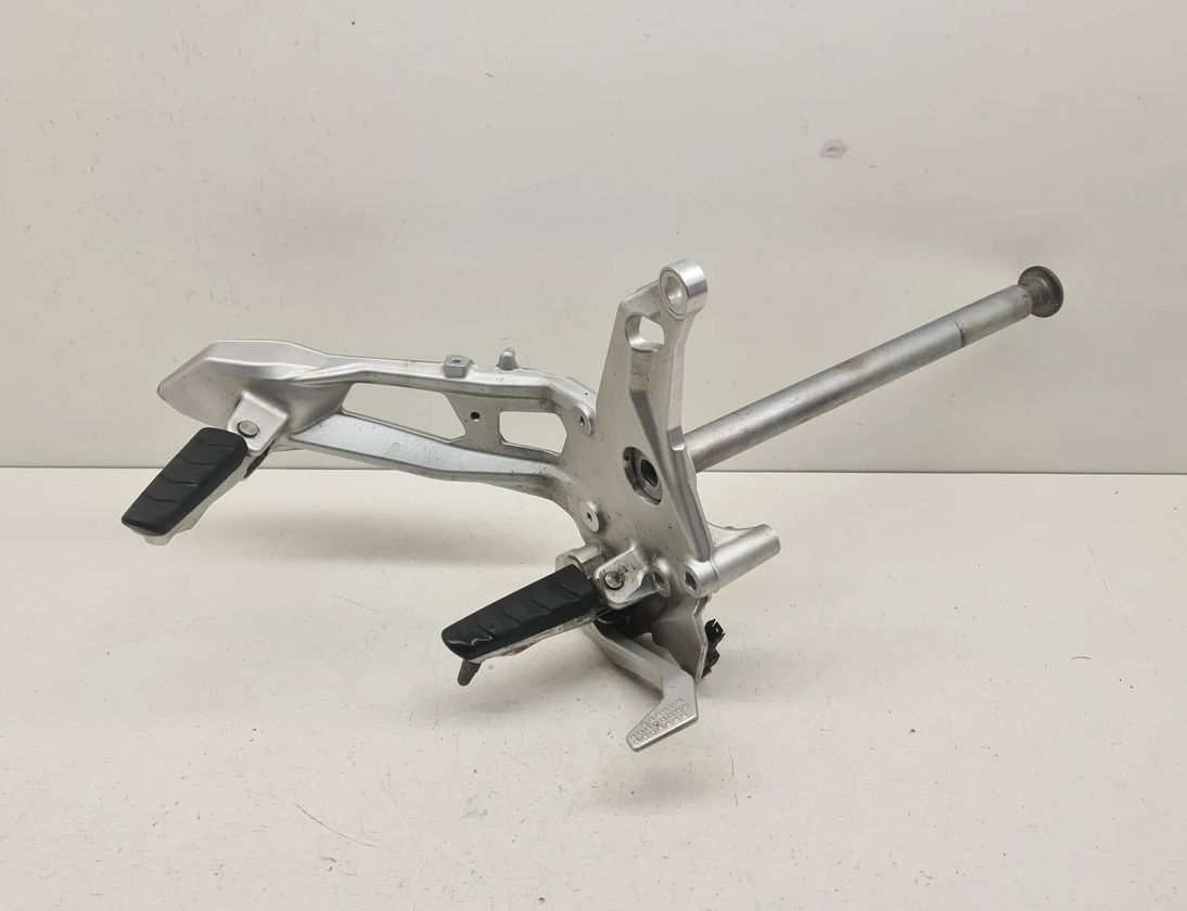 BMW F 8404014,46718404014,8358803,18518358803,8389086 33024681