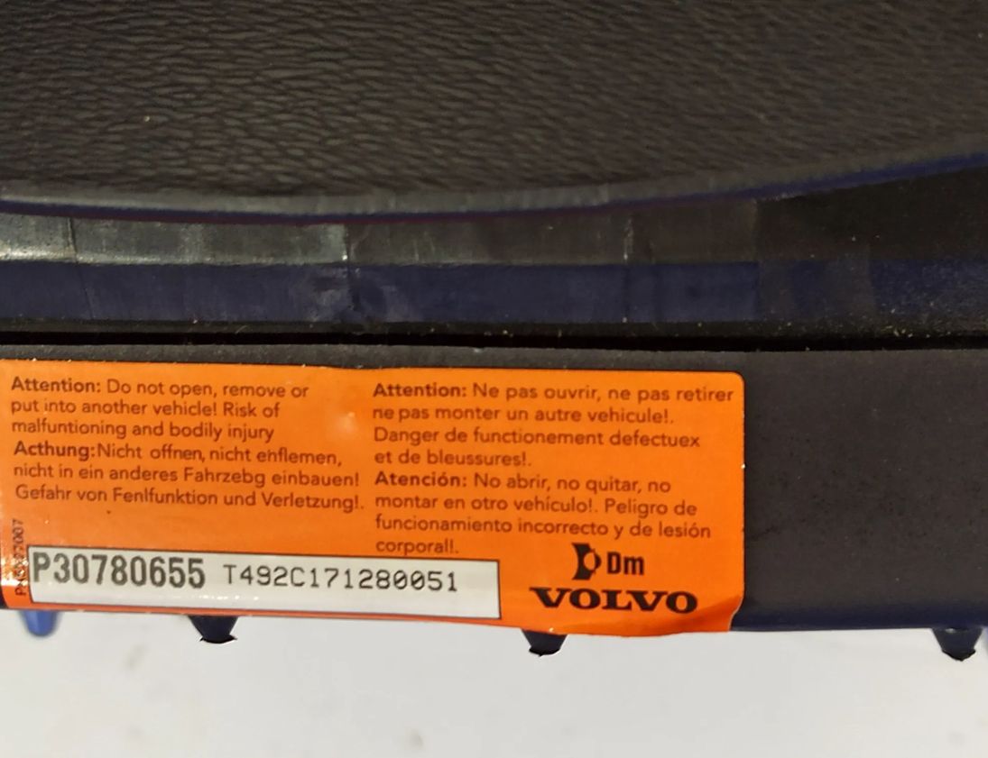 VOLVO S80 2 generation (2006-2020) Steering Wheel Airbag 30721996,30780655 17640433
