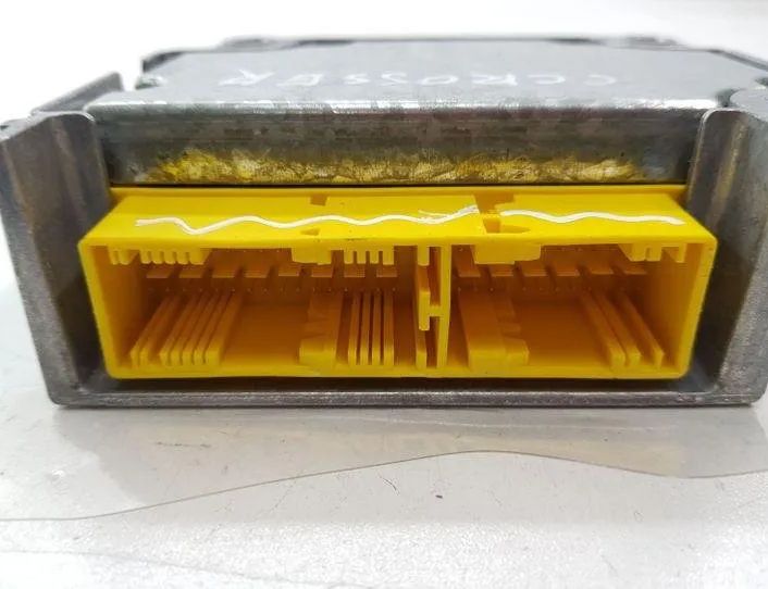 CITROËN C-Crosser 1 generation (2007-2013) Блок SRS P8635A053 26516689