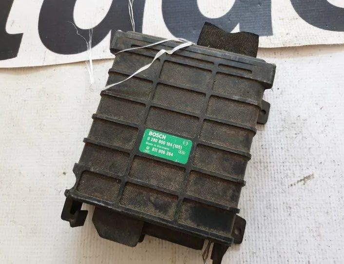 VOLKSWAGEN Golf 3 generation (1991-1998) Блок управления двигателем 800,104,811,906,000,280 21490267