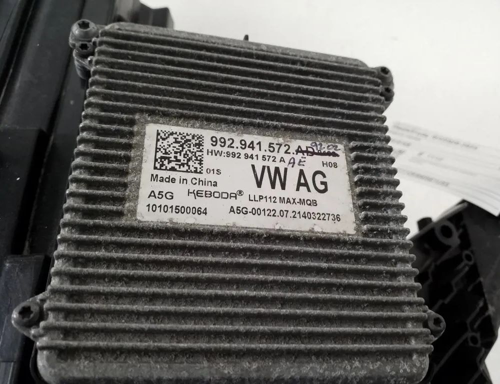 SKODA Enyaq 1 generation (2020-2023) Фара передняя правая 5LB941016B 33075704