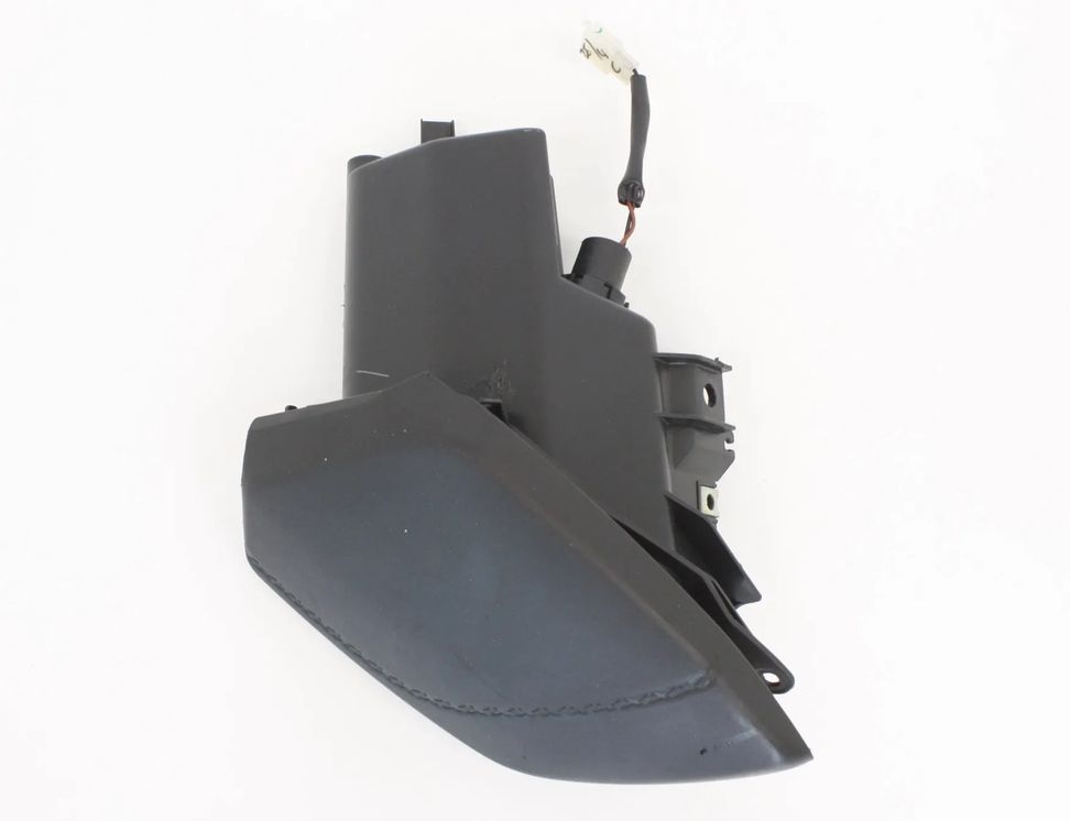 YAMAHA X-MAX F30/F31 (2011-2020) Накладка передней внутренней крышки капота b74-f833l-00 10792621