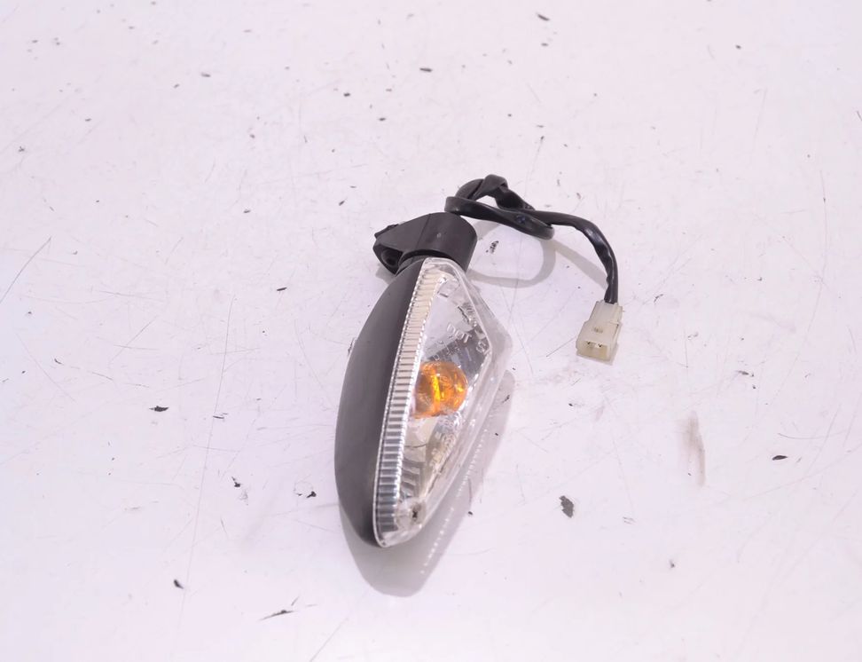 APRILIA SHIVER Front right side turn signal indicator RH Unavailable 16894048