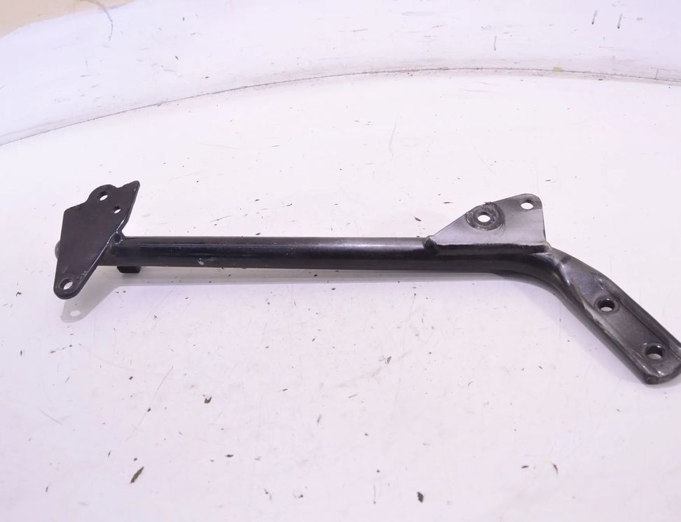 MOTO GUZZI MC BREVA Кронштейн правой опоры двигателя 17030034