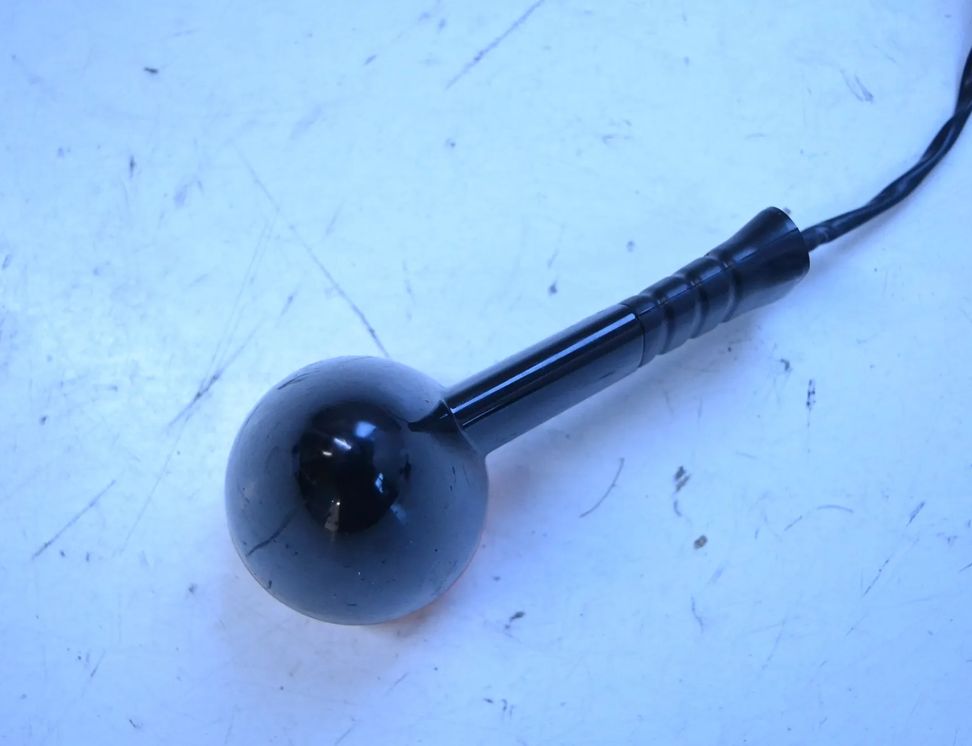 TRIUMPH THRUXTON 2 generation (2012-2020) Передний правый указатель поворота 17037982