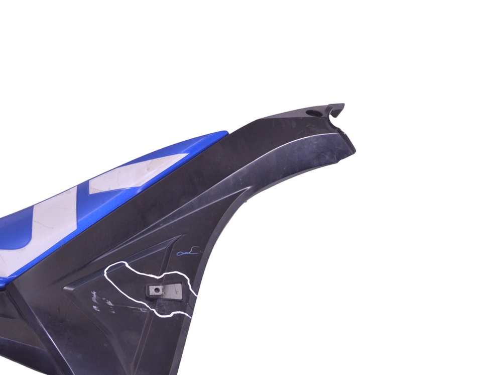 SUZUKI GSX-R 1 generation (R60) (2010-2016) Кожух панели обтекателя правой стороны 47111-23K0,47311-23K0 17684731