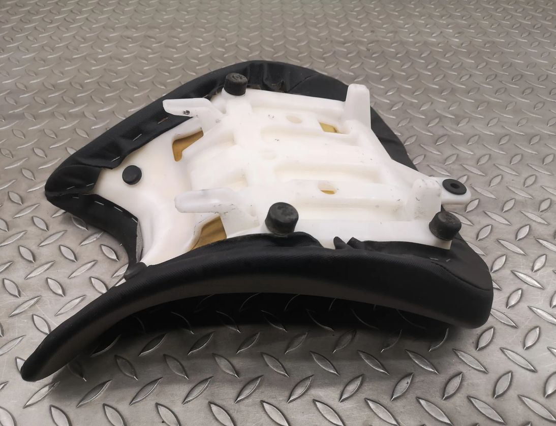 SUZUKI GSX-S 2 generation (2006-2020) Front rider seat saddle bench 040618 25938004