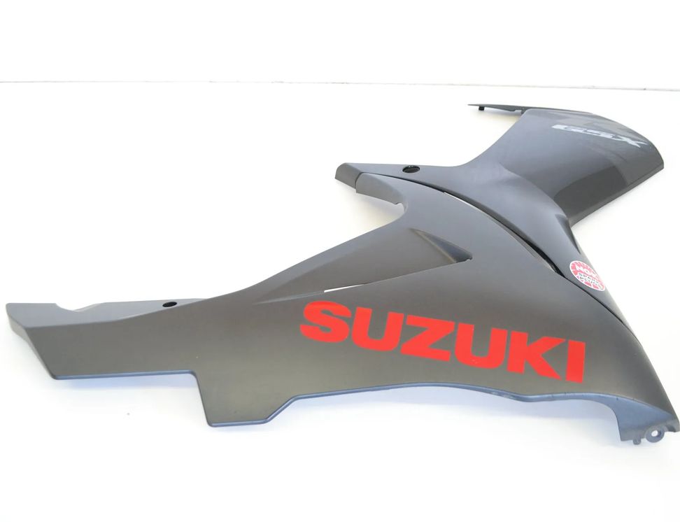 SUZUKI GSX-R B8/8K (2011-2016) Кожух панели обтекателя правой стороны 94471-14J0 2894080