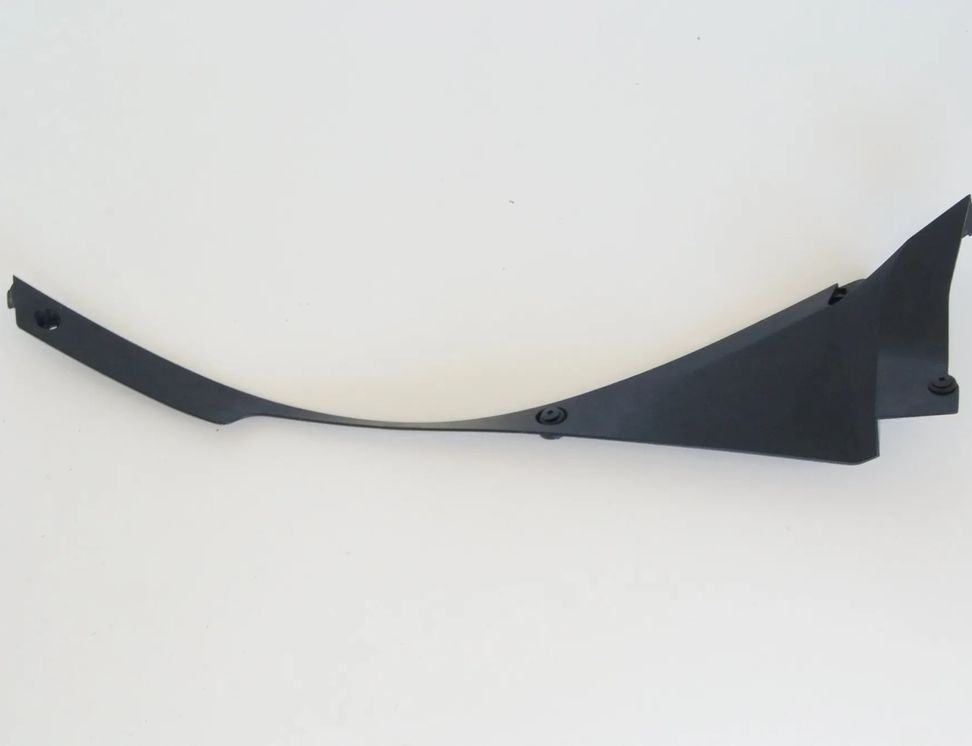 HONDA CBR (1983-2016) 2 generation (2004-2013) Накладка передней внутренней крышки капота 64370-MFL-0000 3069585