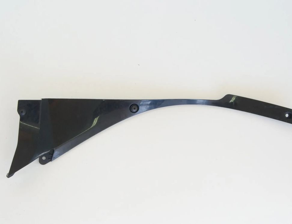 HONDA CBR (1983-2016) 2 generation (2004-2013) Накладка передней внутренней крышки капота 64370-MFL-0000 3069585