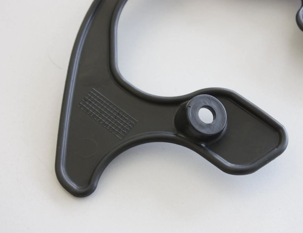 HONDA CBR (1983-2016) C5/4B (1997-2004) Накладка передней внутренней крышки капота 61403-MEL-0000 3115673