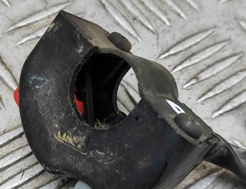 YAMAHA FZR Правый боковой переключатель передач 32381959