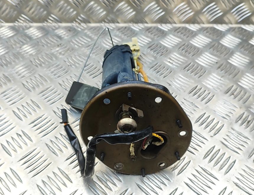 HONDA CBR (1983-2016) Fuel pump 16700-MEE-003,UC-T30HU1 32873742