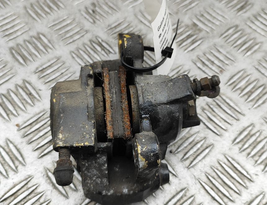 SUZUKI GSX Rear brake caliper 33077486