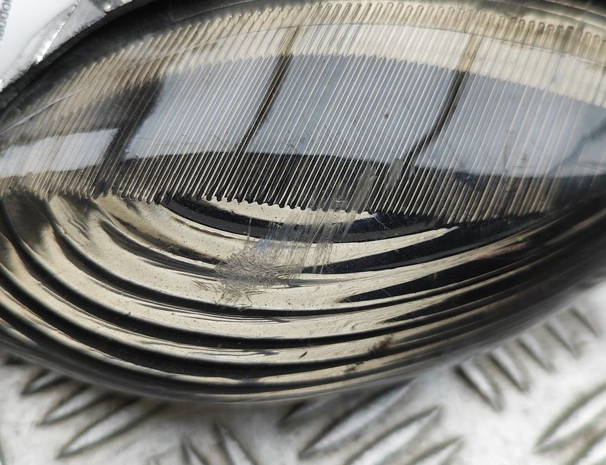 SUZUKI GSX Передний правый указатель поворота 33077884