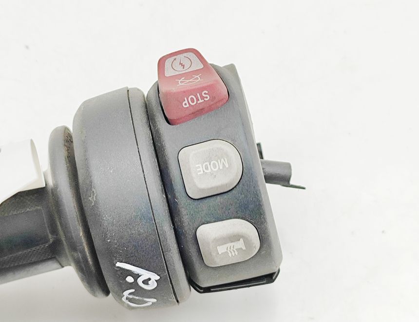 BMW C Правый боковой переключатель передач 33078254