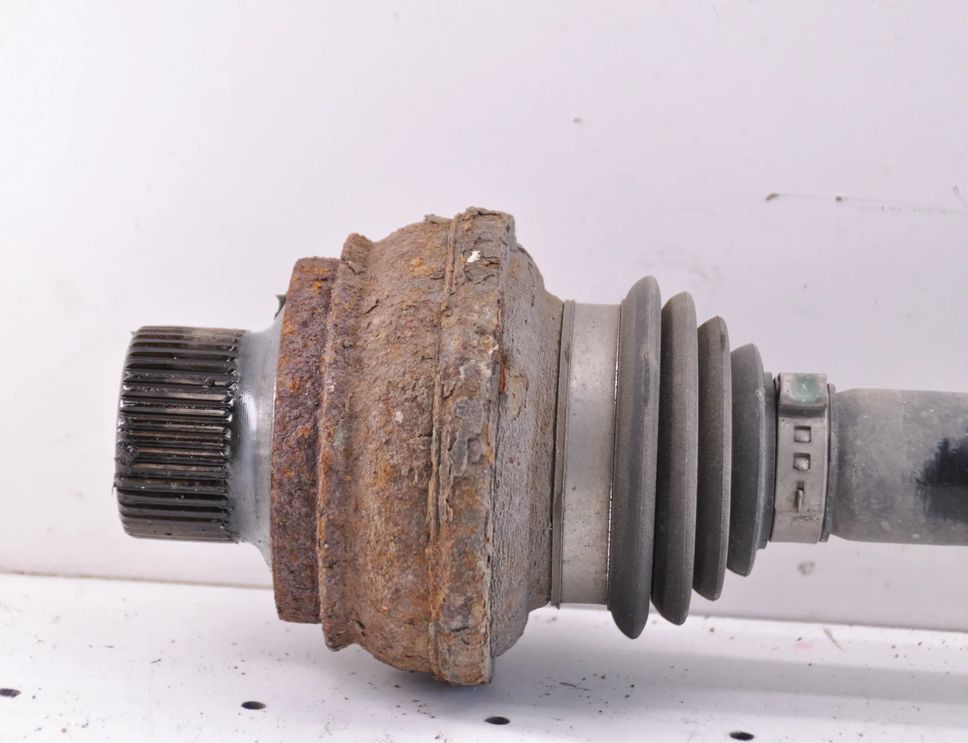 AUDI Q5 8R (2008-2017) Полуось задняя правая 8R0501203C 25939715