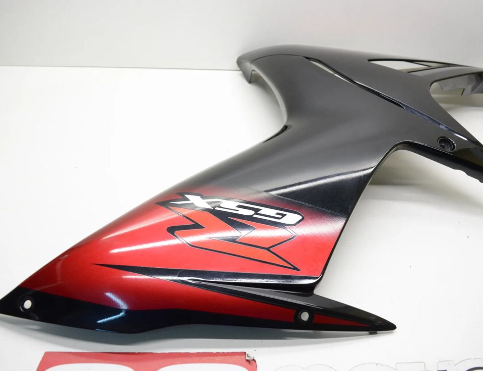 SUZUKI GSX-R Кожух панели обтекателя правой стороны 94472-14JO,94471-14JO 15926341