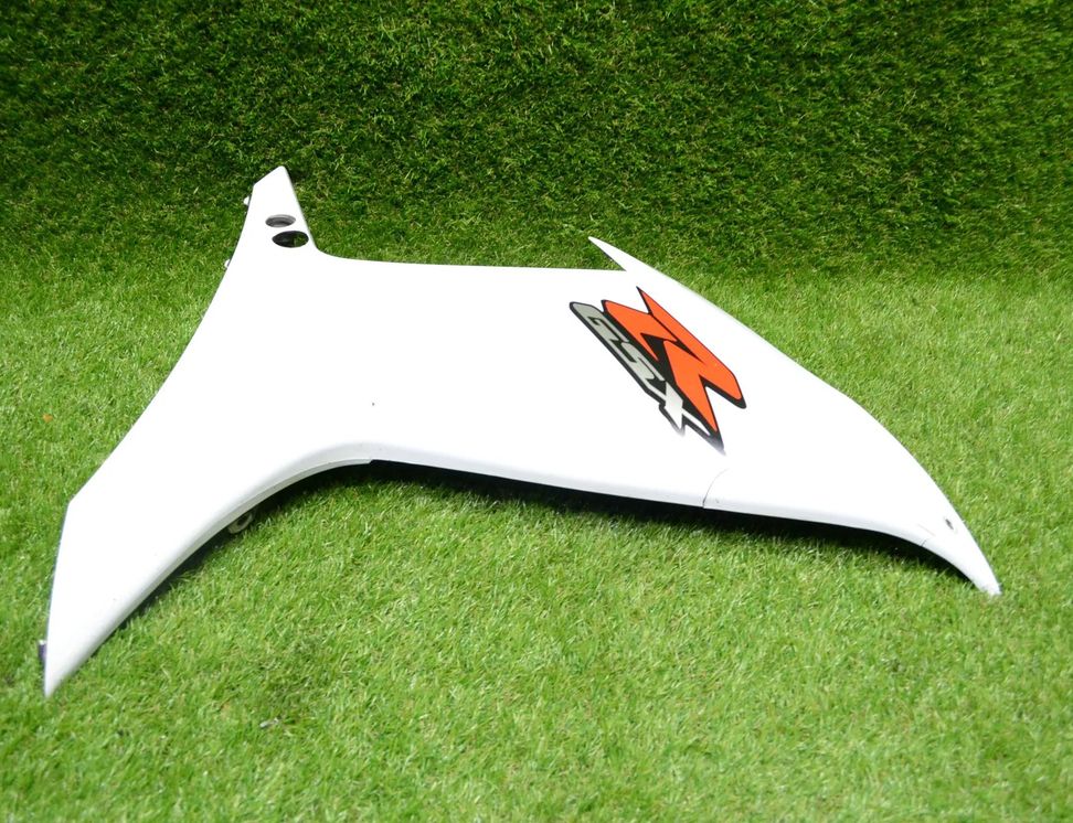 SUZUKI GSX-R Right side fairing cover panel cowl RH 17041361
