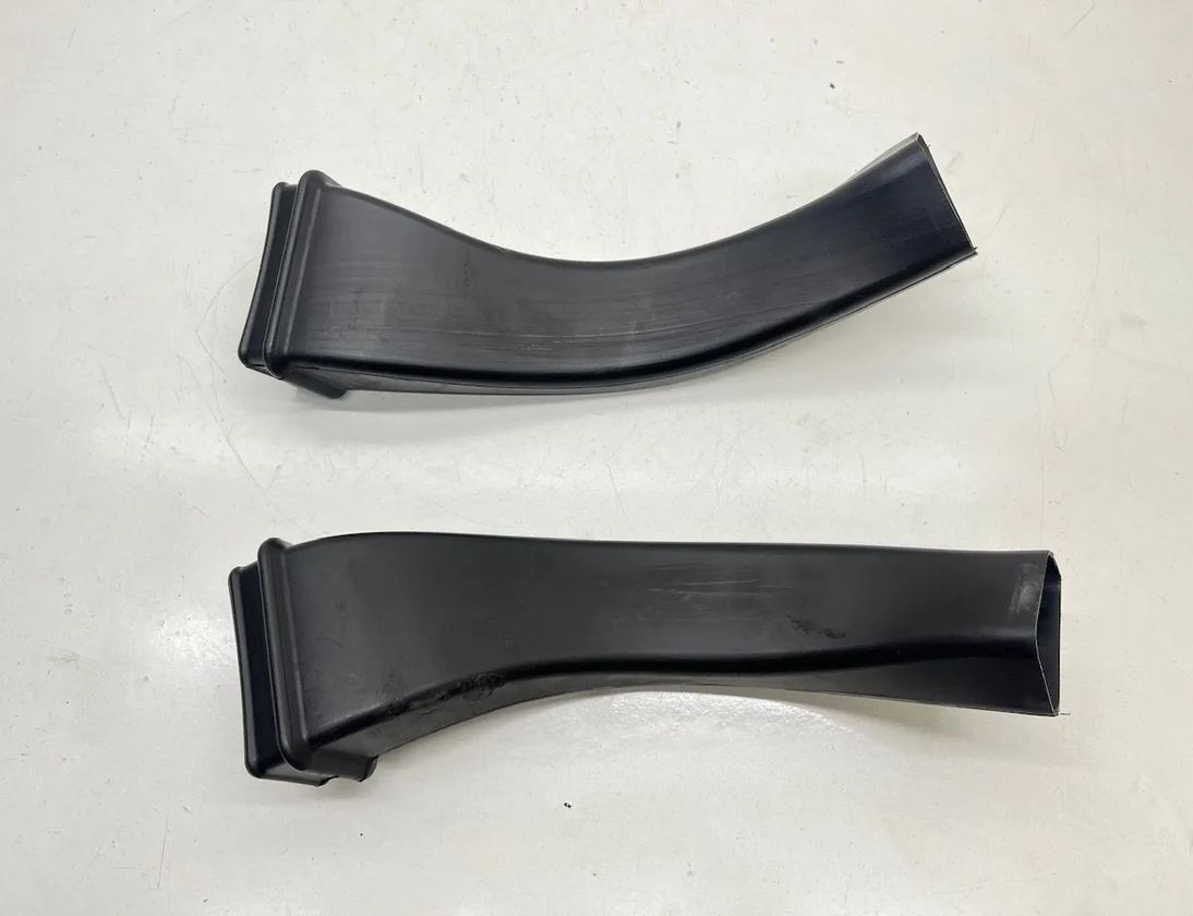 KTM ADVENTURE 1 generation (2001-2010) Комплект воздуховодов 603.06.040.000,603.06.041.000 25679502