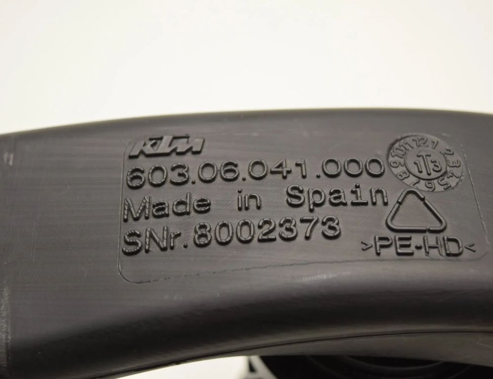 KTM ADVENTURE L538 (1 gen) (2011-2020) Комплект воздуховодов 603.06.041.000,603.06.040.000 29368307