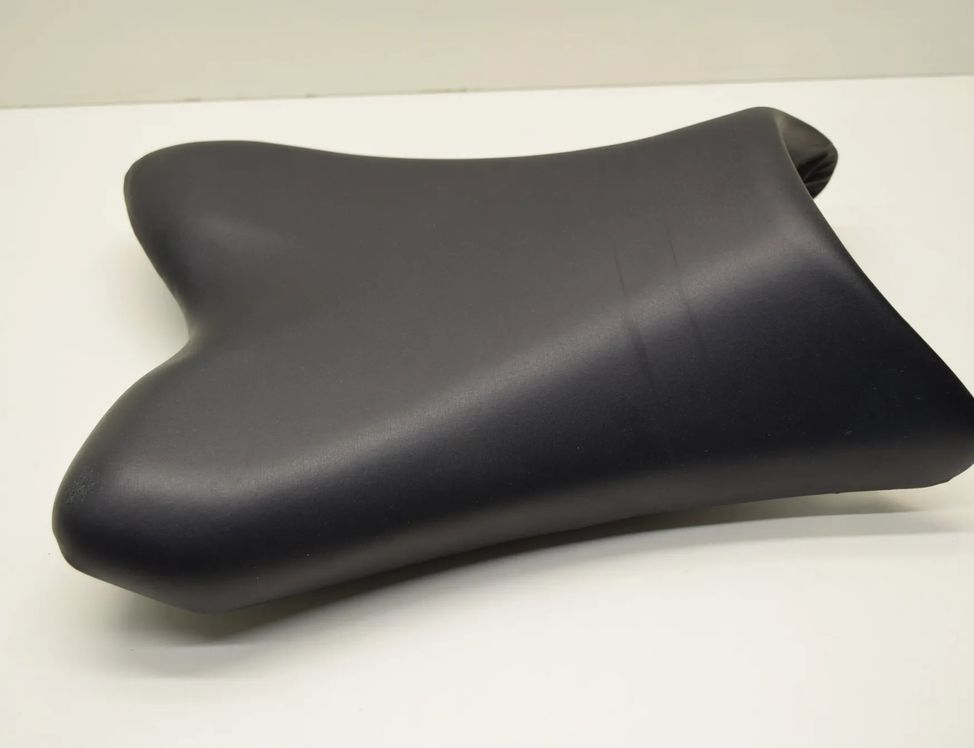 YAMAHA FZ Front rider seat saddle bench 39P-00S 29772296