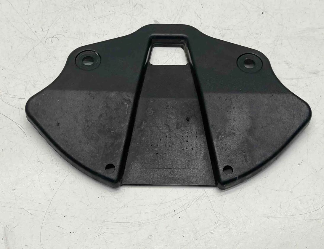 BMW S (2014-2019) Накладка передней внутренней крышки капота 8553930 32551140