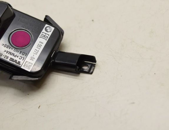 BMW R 1300 GS Передний правый указатель поворота 32905444