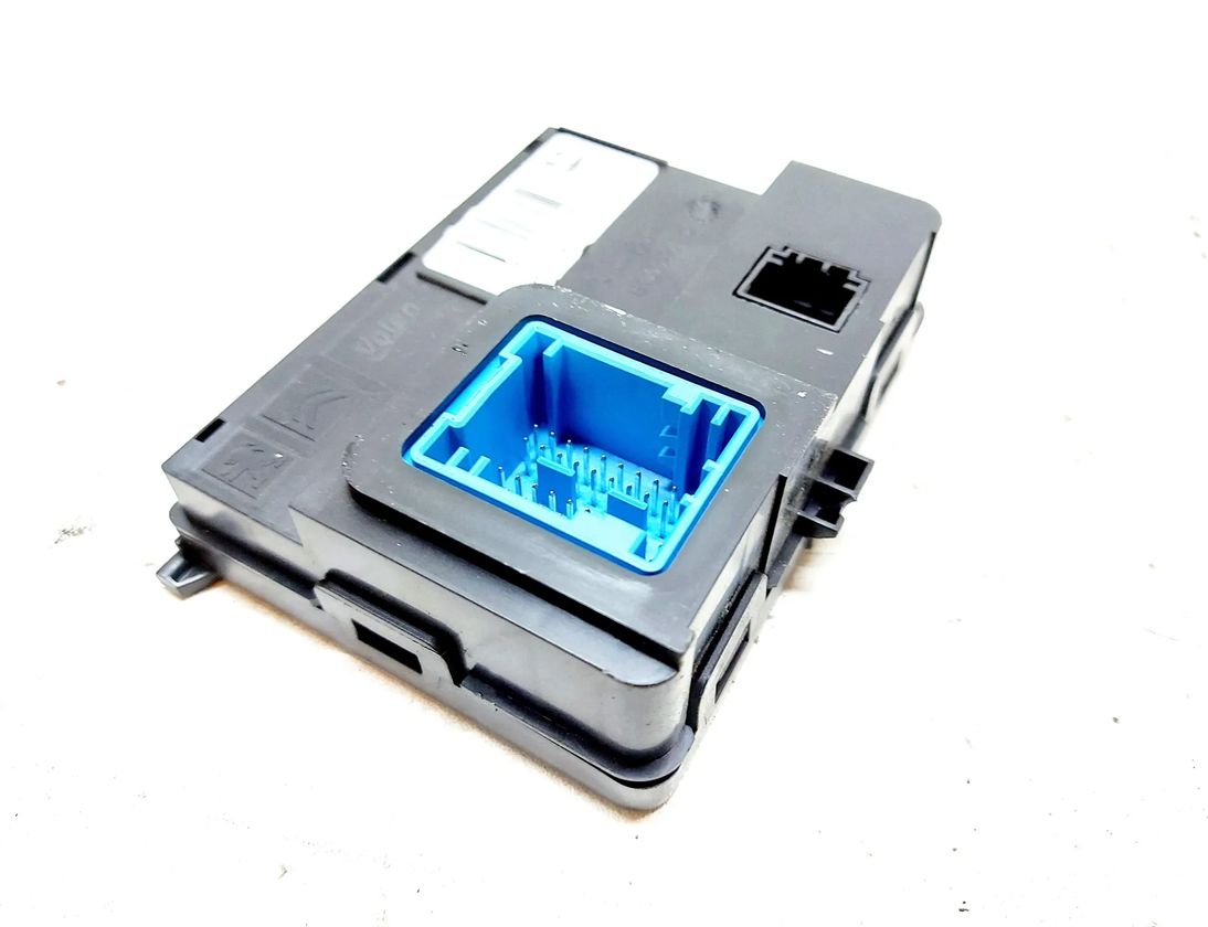 PEUGEOT 308 3 generation (2021-2023) Other Control Units 9811039380 30137730