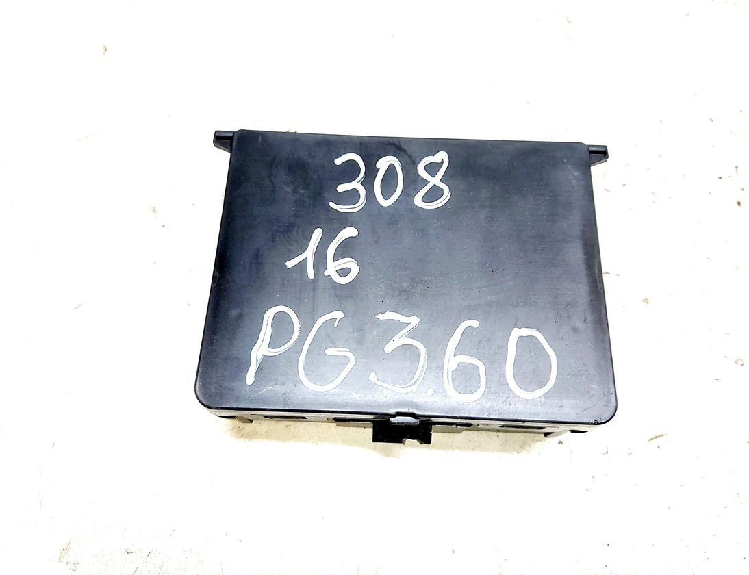 PEUGEOT 308 3 generation (2021-2023) Other Control Units 9811039380 30137730