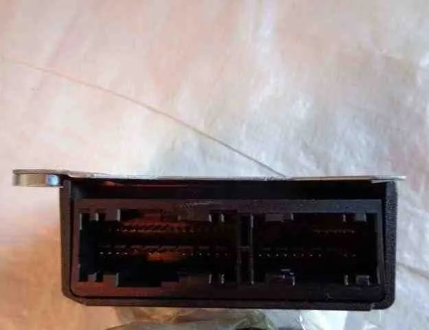 PEUGEOT 308 T7 (2007-2015) SRS Control Unit 9666775480 32473235