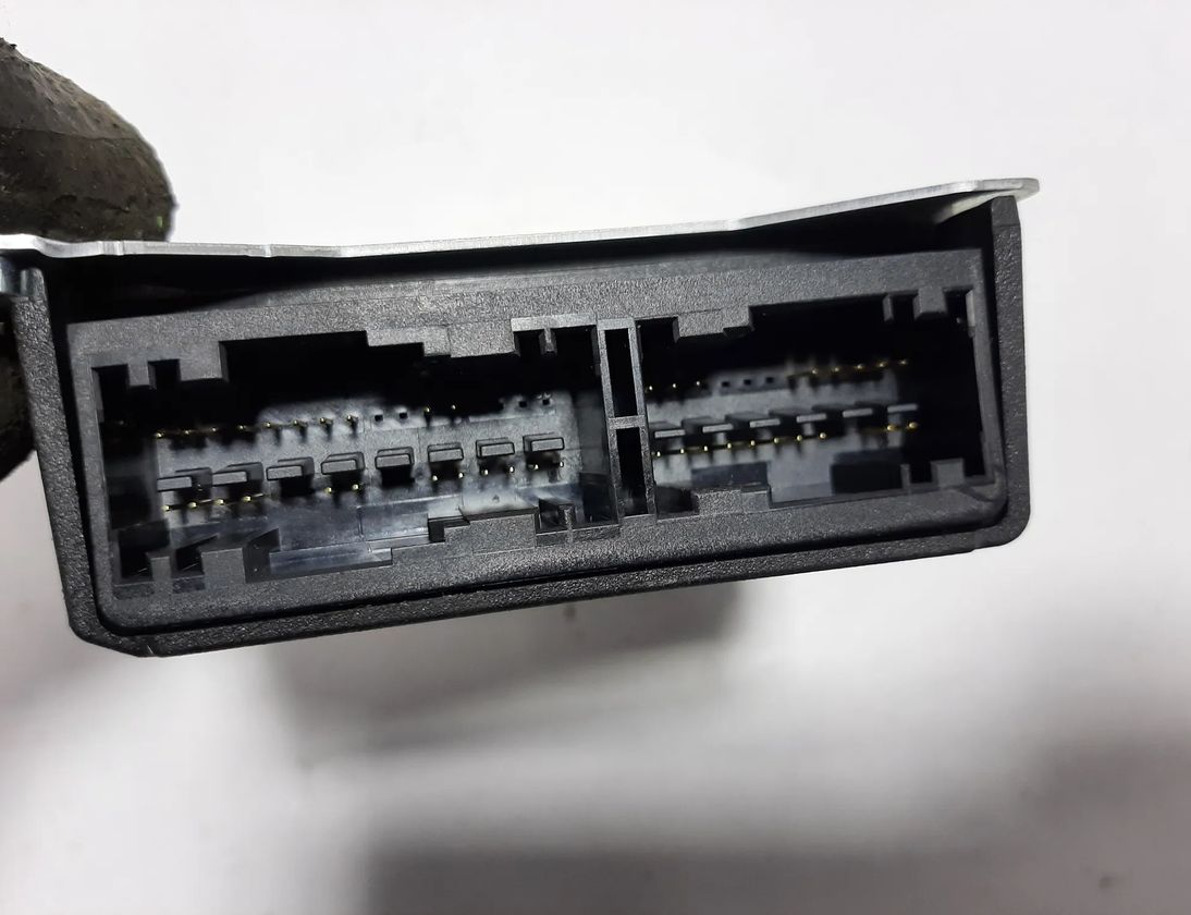 PEUGEOT 3008 1 generation (2010-2016) SRS Control Unit 9666775480 17551086