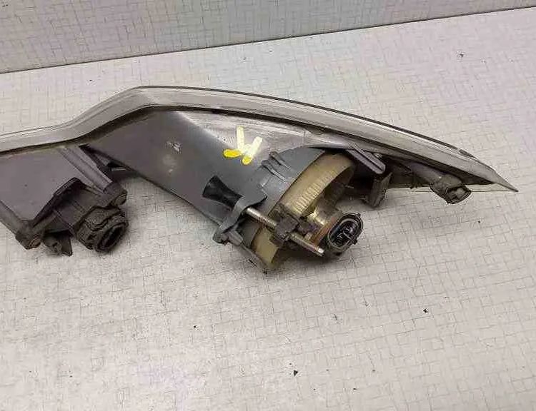 CITROËN C5 2 generation (2008-2017) Front Left Fog Light 27127400,16808200,64212,27156100,27156300 32563901