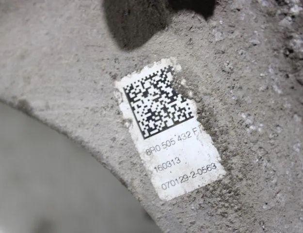 AUDI Q5 8R (2008-2017) Rear Right Wheel Bearing 32879622