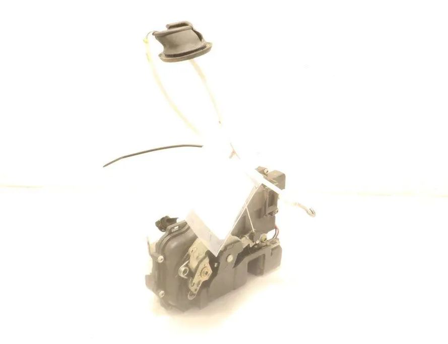 AUDI A4 B8/8K (2011-2016) Замок двери передний правый 32908854