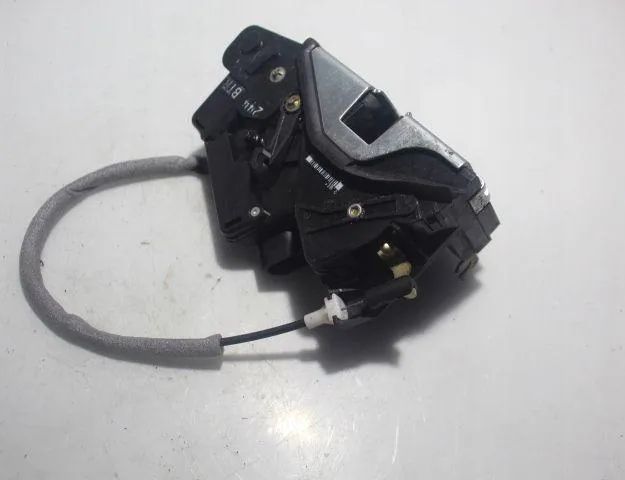 BMW 3 Series E46 (1997-2006) Front Right Door Lock 32923495