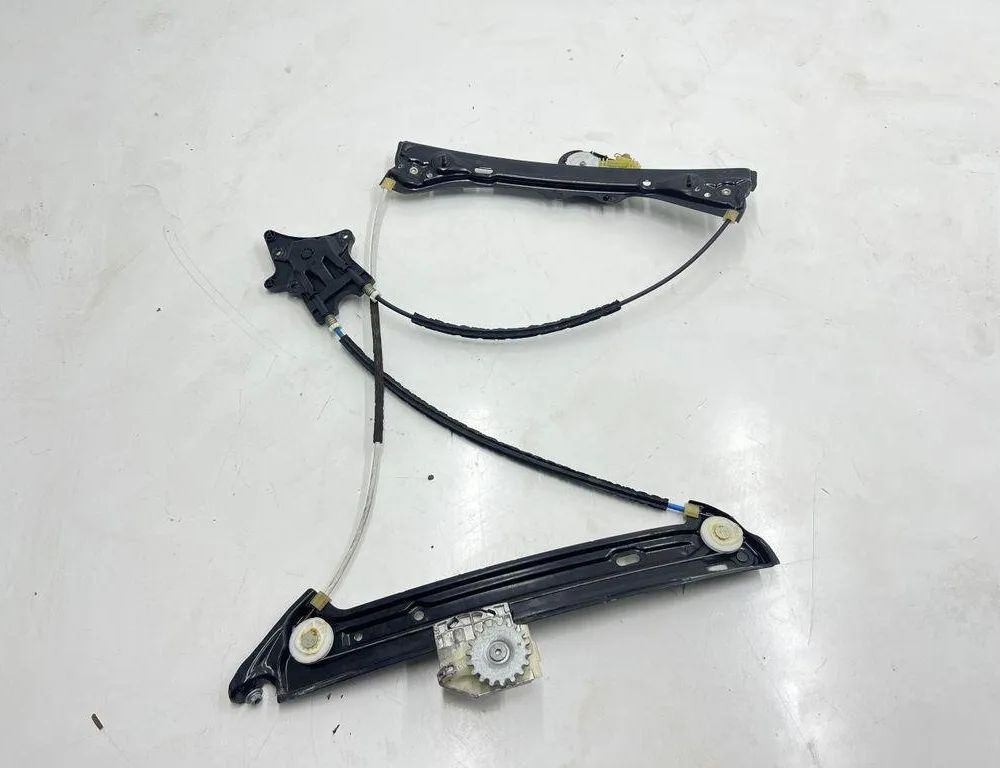 BMW 4 Series F32/F33/F36 (2013-2020) Стеклоподъемник задней правой двери 7281623 31996597