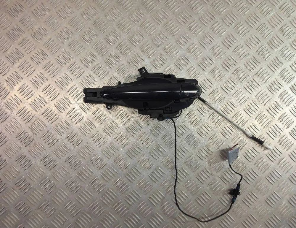 BMW X3 F25 (2010-2017) Left Side Sliding Door Exterior Handle 7331739 31013530