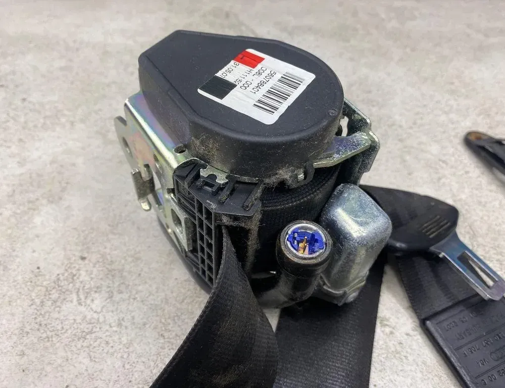 AUDI A4 B7/8E (2004-2008) Front Left Seatbelt 8E0857705F,201062007,601916200C 36151428