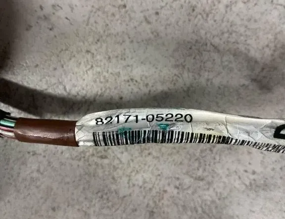 TOYOTA Avensis 2 generation (2002-2009) ДРУГОЙ ПРОВОДНИК 8217105220 36159722