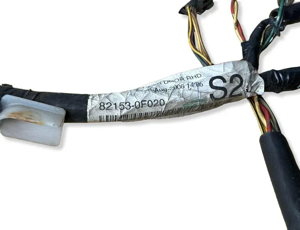 TOYOTA Corolla Verso 1 generation (2001-2009) Дверные кабели задние правые 821530F020 36143201