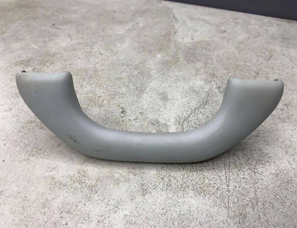 VOLKSWAGEN Passat B6 (2005-2010) Ручка крыши (передняя левая) 1K0857607H 36175318