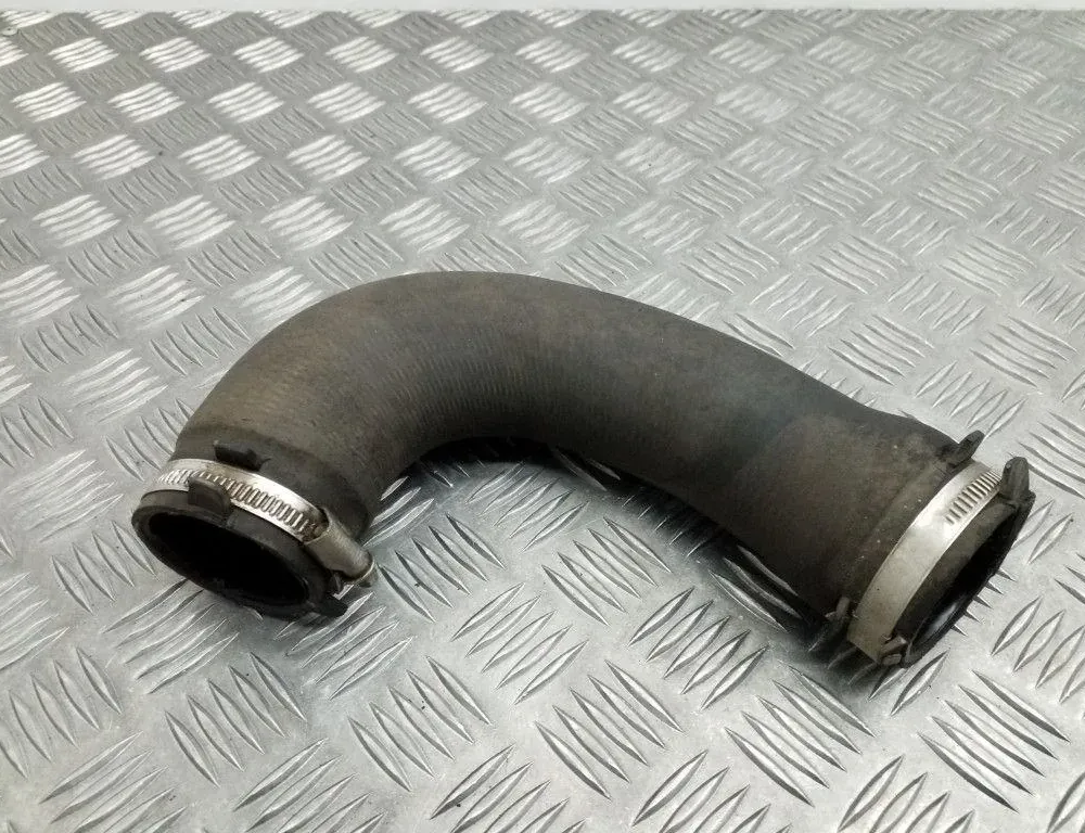 AUDI A4 B8/8K (2011-2016) Intercooler Hose Pipe 8K0145709H 34736288