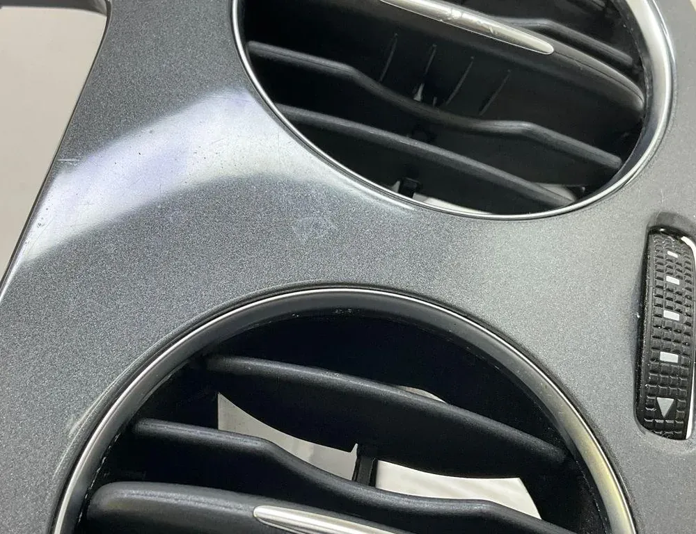 VOLKSWAGEN Tiguan 1 generation (2007-2017) Center console air vents 5M0819357,5N0858071E,5N0858069J,5N0819062B,5N0819061B 34731649