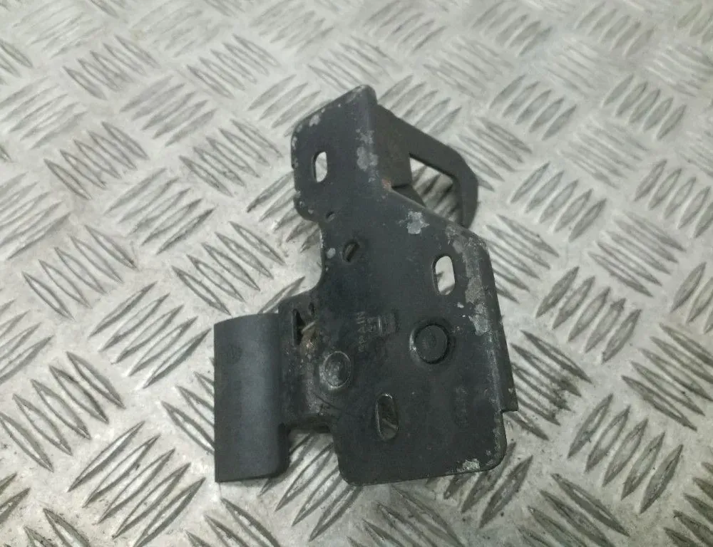 SEAT Altea 1 generation (2004-2013) Bonnet Safety Latch 5P0823480 34737512